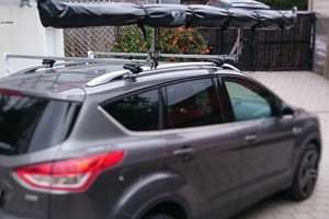 Faechermarkise_Klapphalter_Ford_Kuga_eingepackt_seite_01.jpg